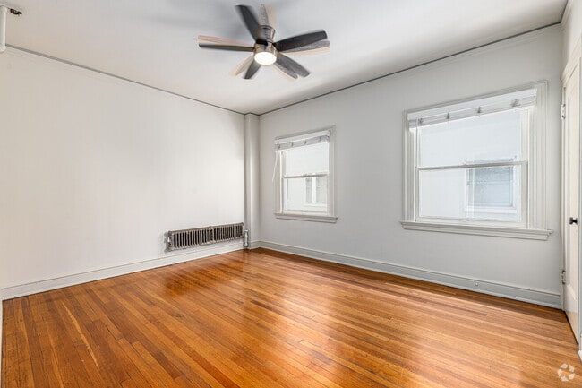 1BR, 1BA - 970SF - Living Room - Ansonia Apartments