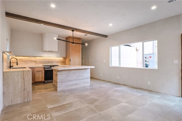 Photo - 817 N Orange Grove Ave