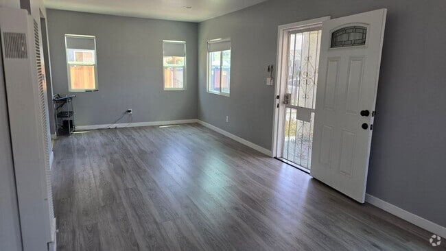 Building Photo - 6322 8th Ave Rental