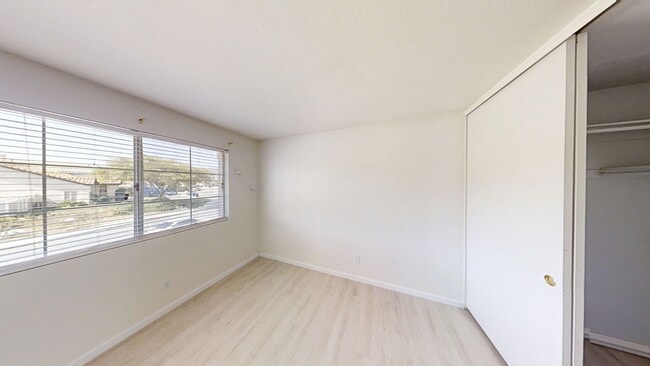 Photo - 34907 Summerwood Dr