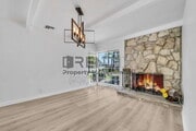 Photo - 1920 Oakwood Ave
