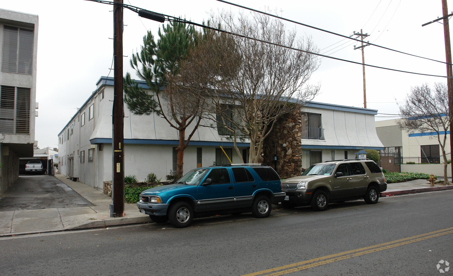 Photo - 7503 Hazeltine Ave