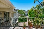 Photo - 274 Diamond St
