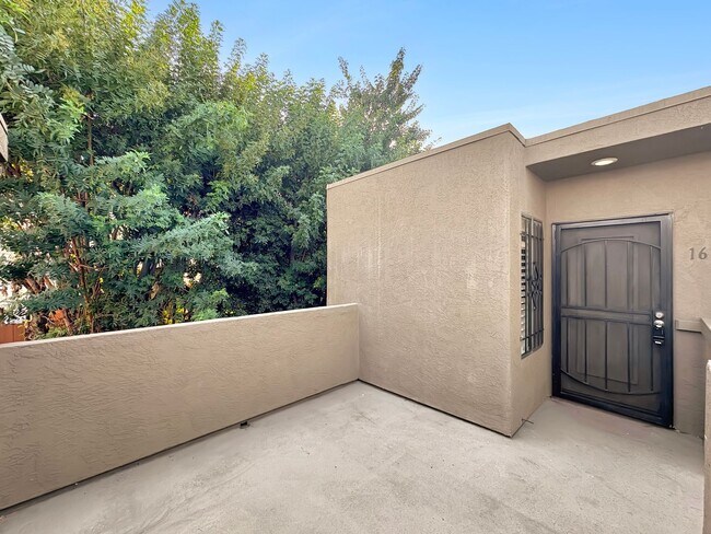 Photo - Great 2 bed/2bath condo w/AC and detached ... Unit 16