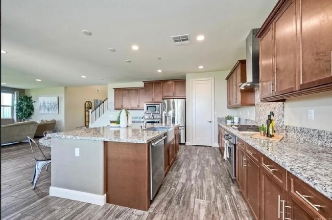 Photo - 218 Newport Pier Way