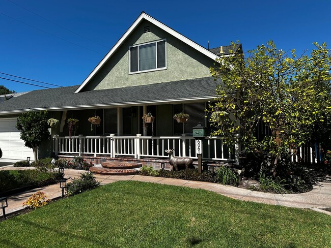 Building Photo - 6061 Navajo Rd