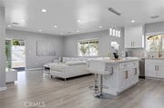 Photo - 13047 Lorne St