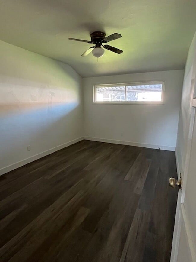 Photo - Iroquois Avenue Unit 4839