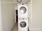 Photo - 1922 1/4 Daly Street-