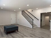 Photo - 844 Woodlawn St