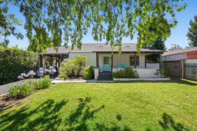 Photo - 4940 Placidia Ave House