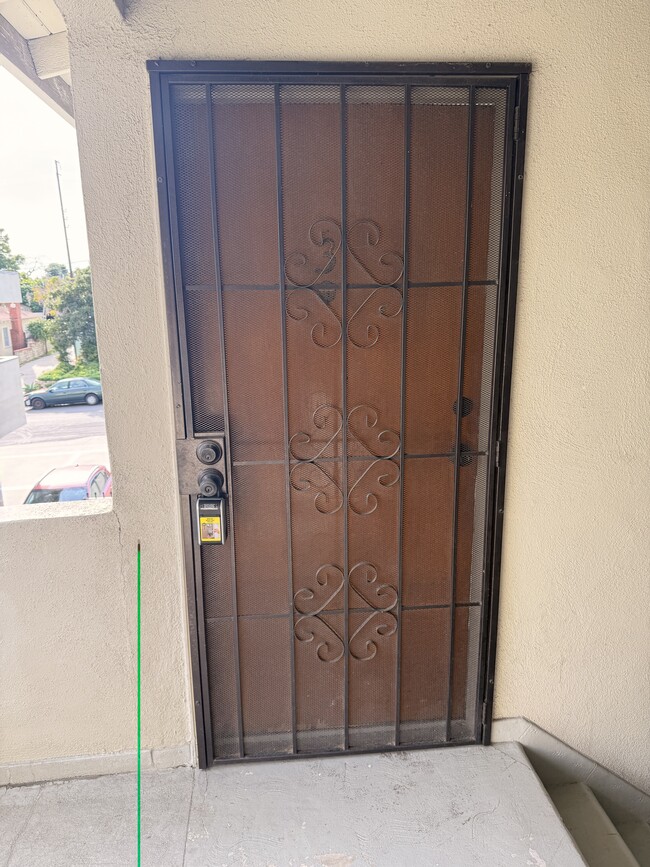 Photo - 3632 Greenfield Ave Unit 3