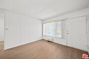 Photo - 14913 Hartland St Unit 6