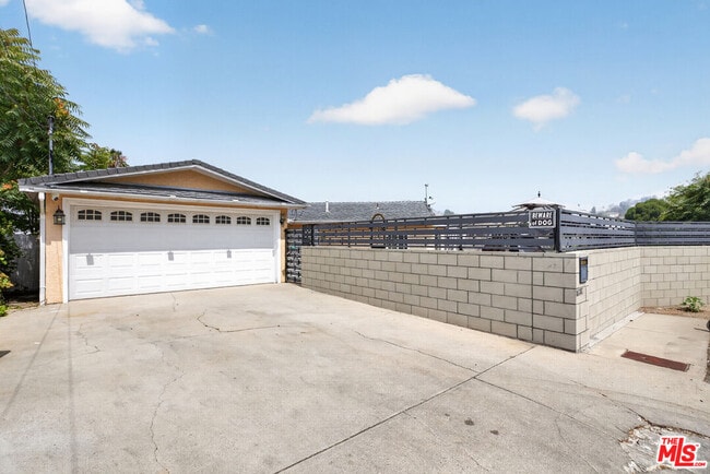 Photo - 11029 Eldora Ave