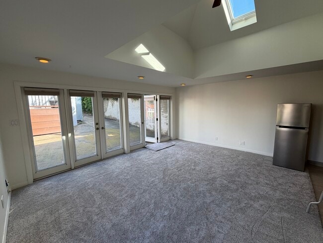 Interior 2 - 8021 Belton Dr