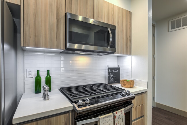 Photo - Living at Santa Monica