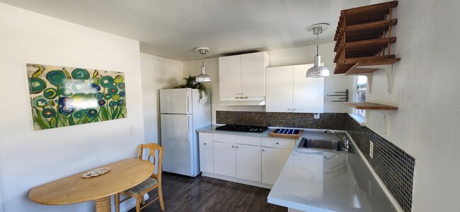 Photo - 426 N Michigan Ave Unit 3