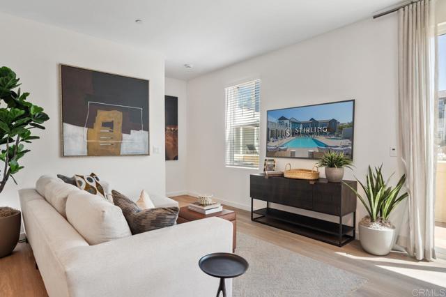 Building Photo - 5000 Avenida Lugano