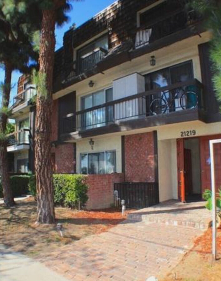 Photo - 21219 Roscoe Blvd Unit 208