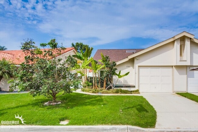 Building Photo - Modern 3Bdm 3Ba Coastal Home in Southwest ...