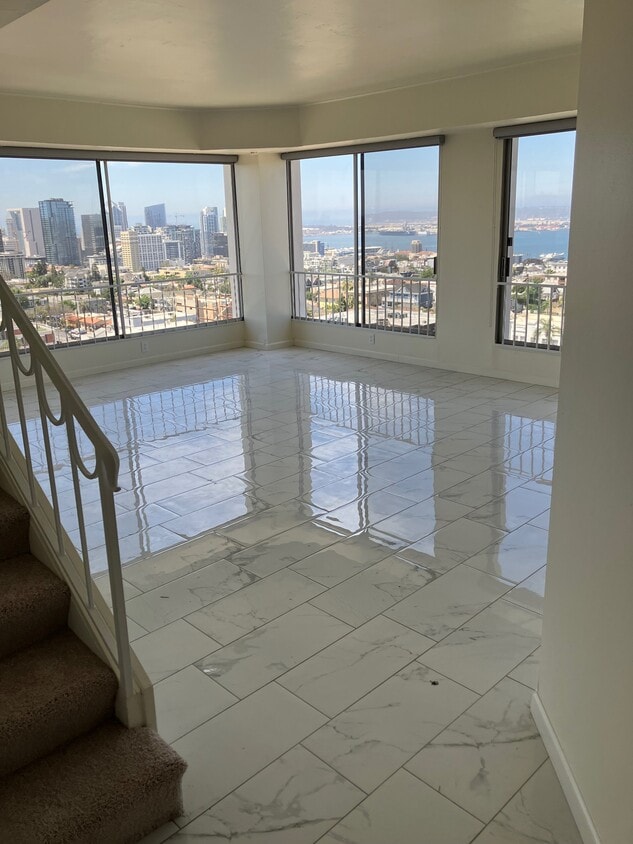 Floor Plan - 9 H Penthouse