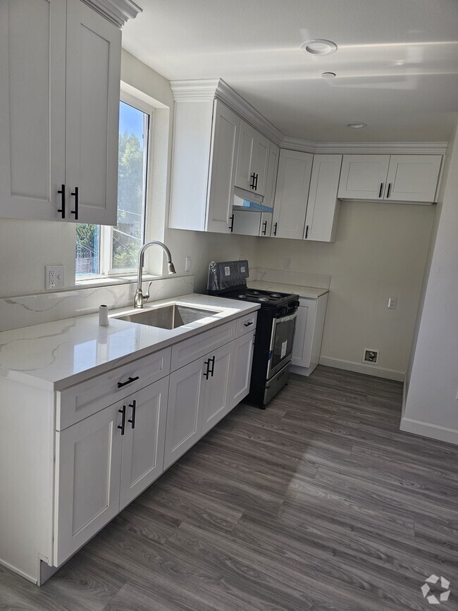 Building Photo - 16222 S Ainsworth St Unit 1 Rental