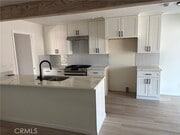 Photo - 327 Naomi St