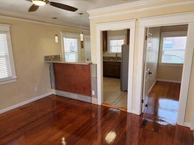 Photo - 223 Southlook Ave