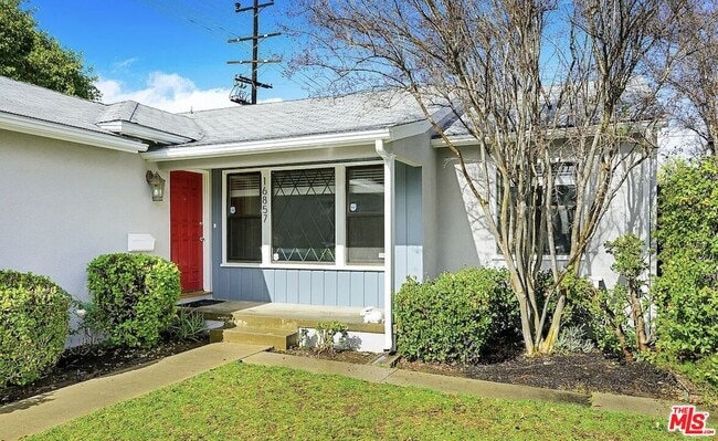 Building Photo - 16857 Halper St