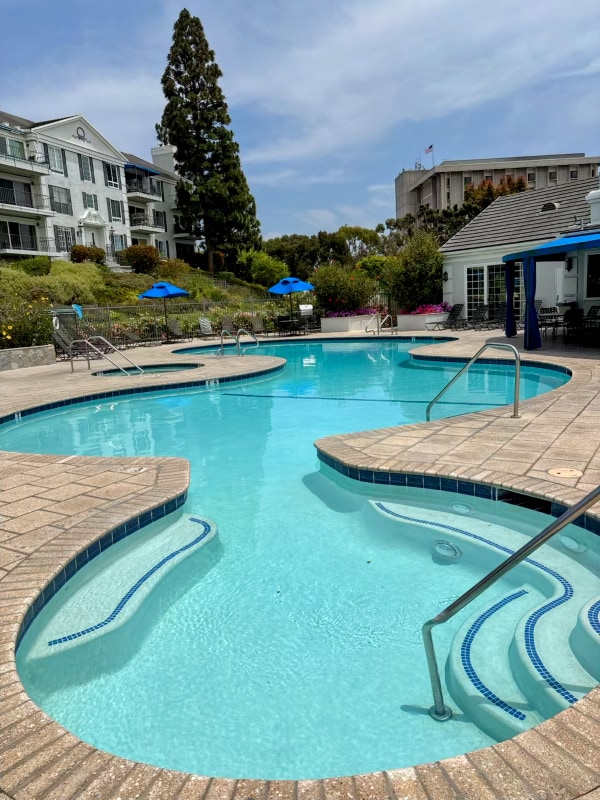 Photo - 300 Cagney Ln