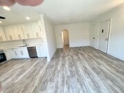 Photo - 3359 Mentone Ave Unit 6