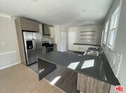 Photo - 437 Shirley Pl