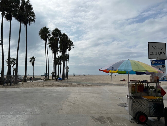 Building Photo - 22 Navy St Unit 22 Navy St Apt 104