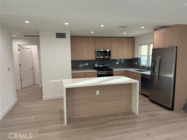 Photo - 5972 Jamieson Ave