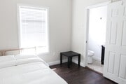 Photo - 1248 W 37th Dr House