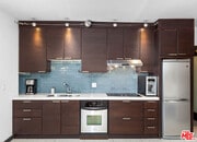 Photo - 999 N Doheny Dr Unit 611