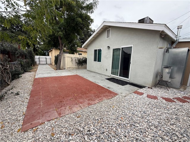 Photo - 409 W Pioneer Ave