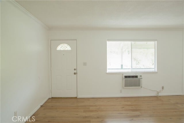 Photo - 460 Vista Ave