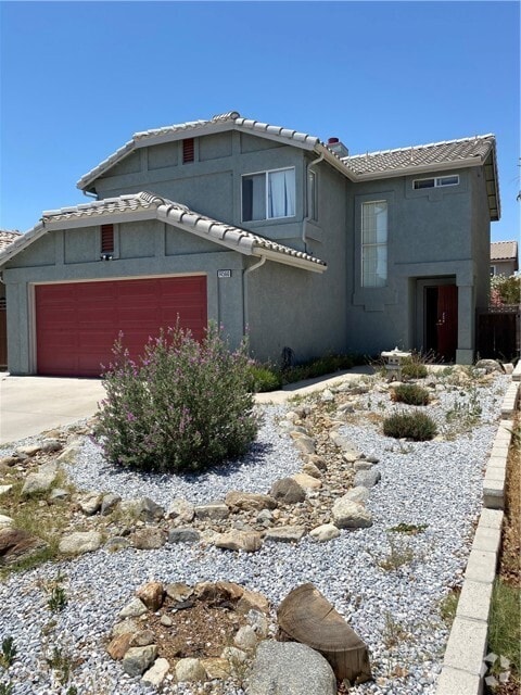 Building Photo - 14560 Foothill Rd Rental