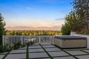 Photo - 16725 Oak View Dr House