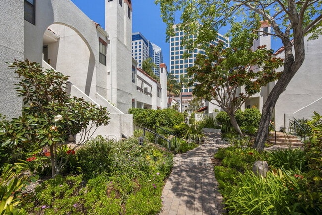 Photo - 701 Kettner Blvd