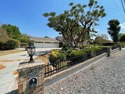Photo - 19077 Oriente Dr House