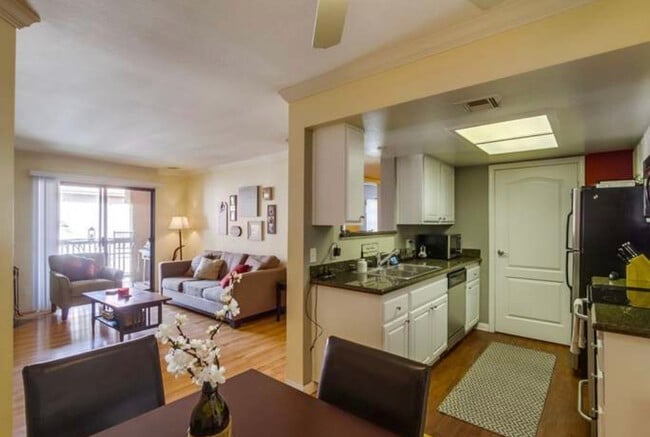 Photo - 12071 Alta Carmel Ct Unit 101