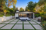 Photo - 16725 Oak View Dr House