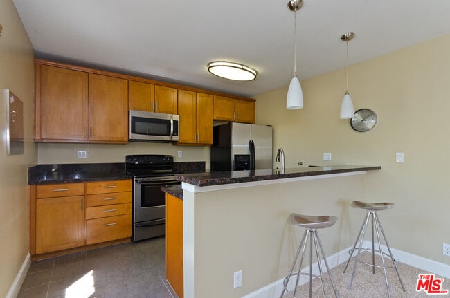 Photo - 10982 Roebling Ave Unit 461