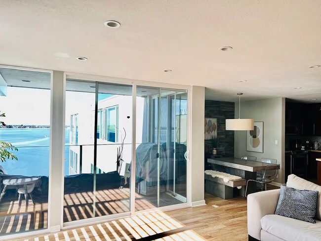 Photo - 3850 Riviera Dr Unit 3