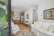 Photo - 1756 Whaley St