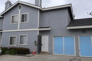 Photo - 1323 W Palmyra Ave Unit #B