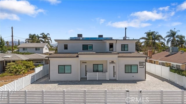 Photo - 11140 Woodley Ave Unit 1/4