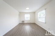 Photo - Charming Rare South of Blvd. Apartment Unit 2B & 1Ba... Unit 4220 1/2